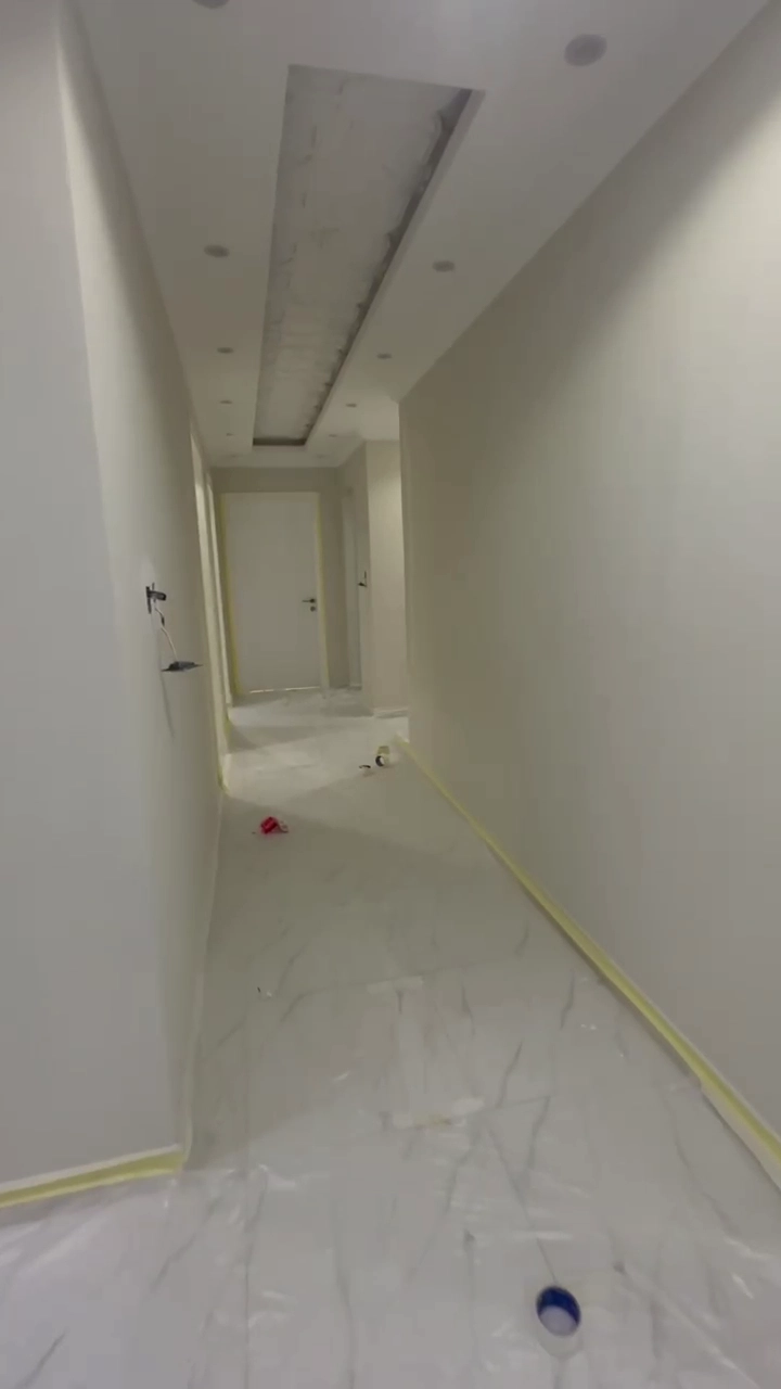 نماذج من أعمال الدهانات أثناء التنفيذ