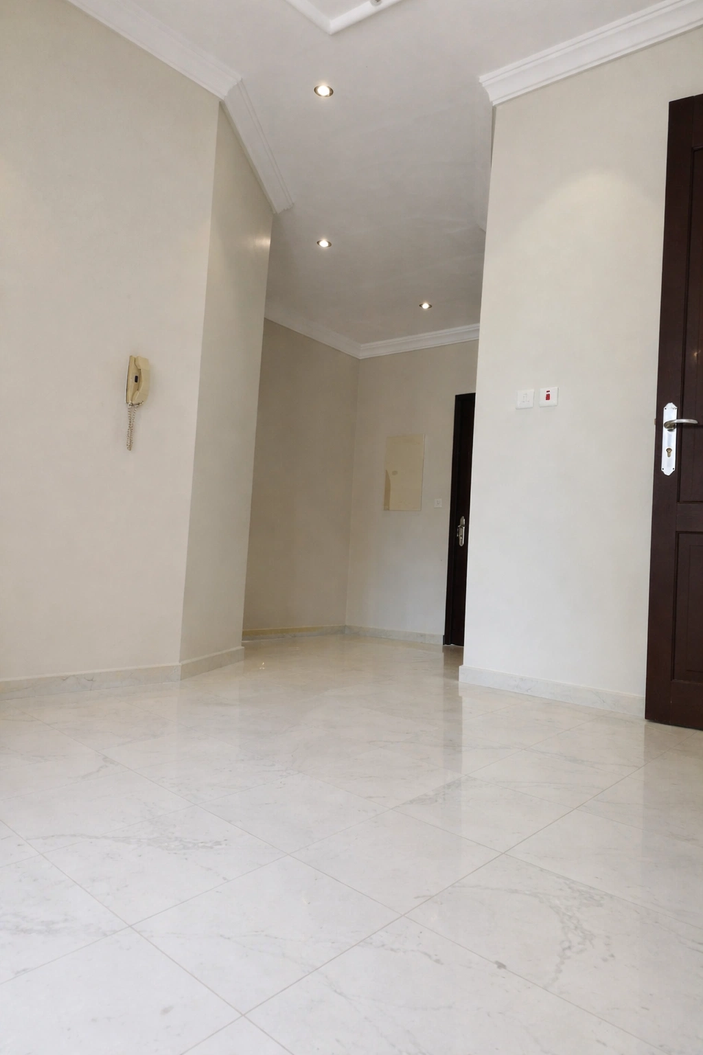 تشطيب دهانات ضمن أسعار صباغ الخبر التقريبية من تنفيذ صباغ الخبر